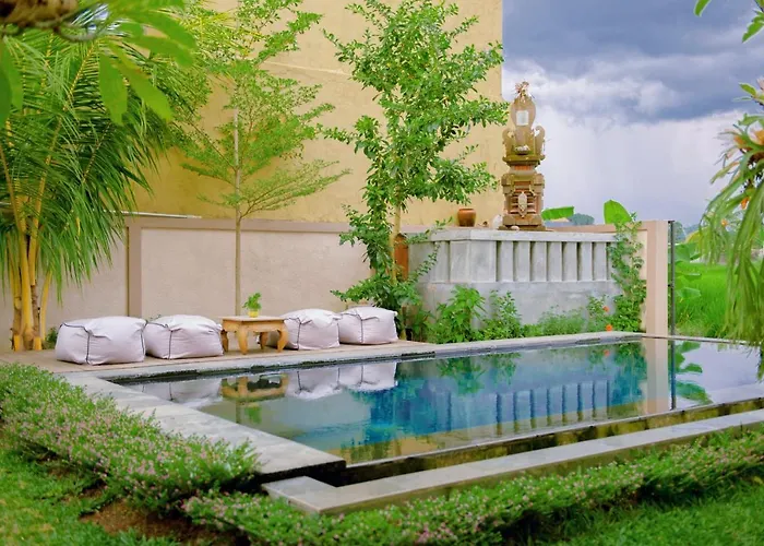 Villa Lucky House