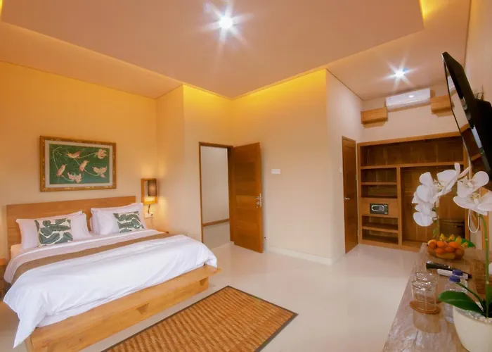 Villa Lucky House