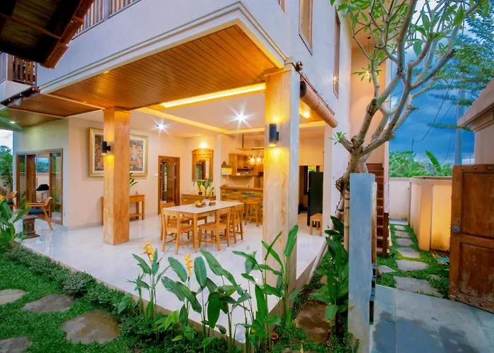 Villa Lucky House