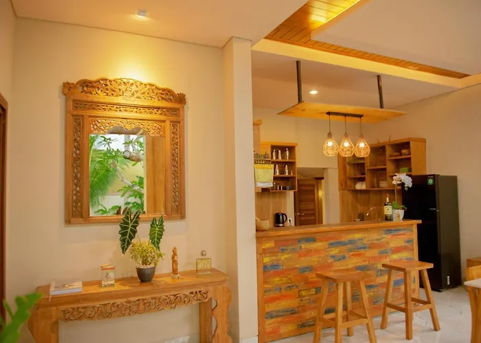 Villa Lucky House *
