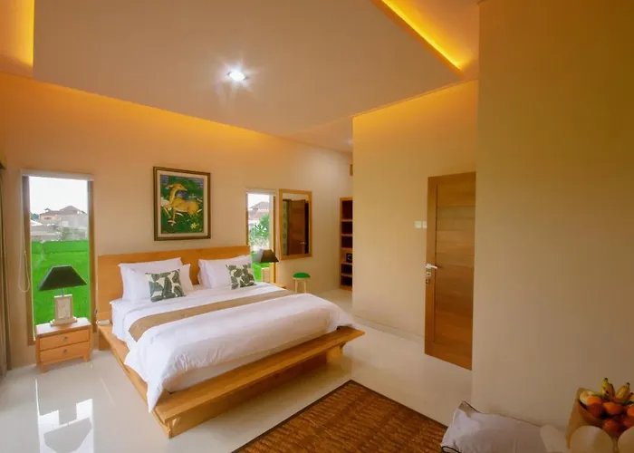 Lucky House Villa