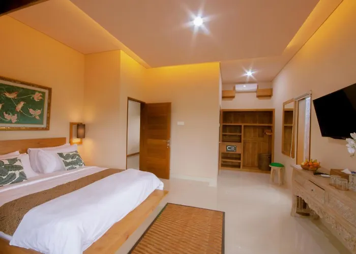 Villa Lucky House