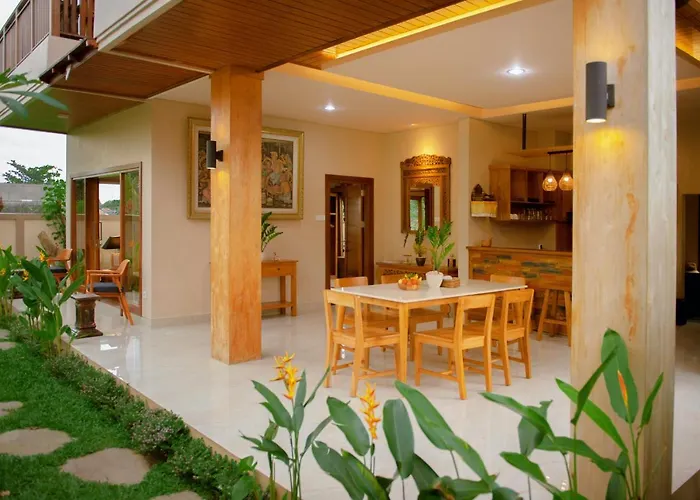Villa Lucky House *